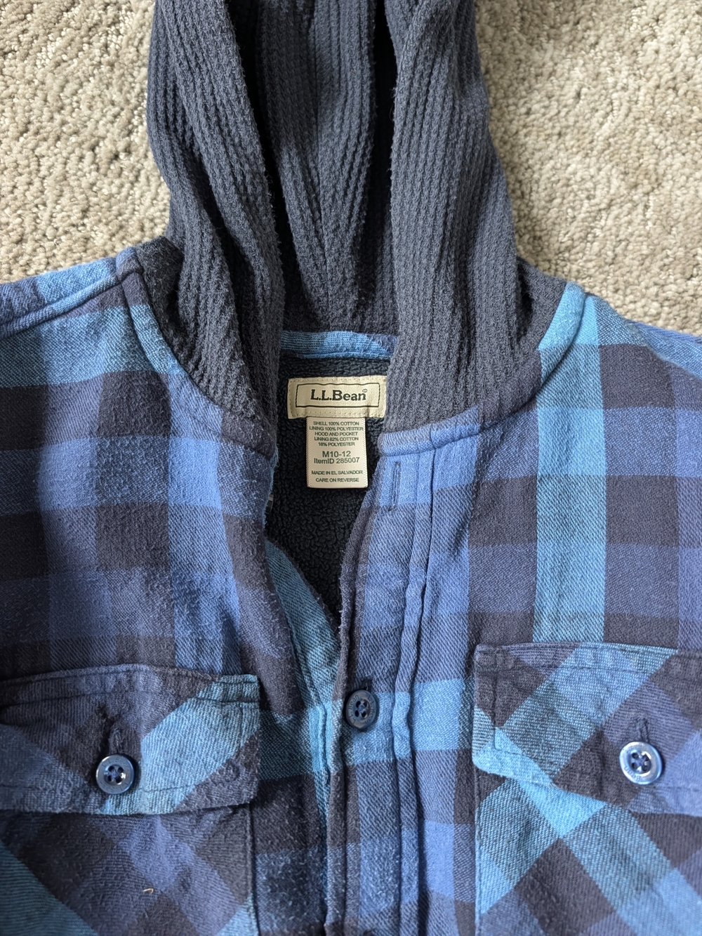 L.L. Bean Boys Hooded flannel - Picture 3 of 5